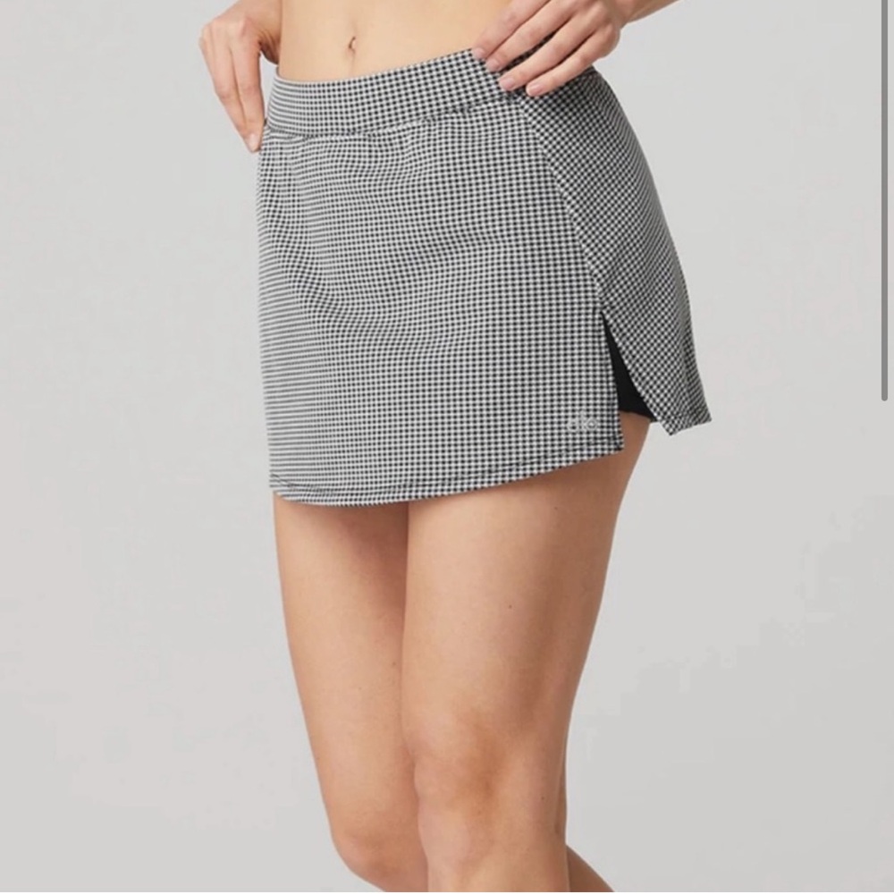 All houndstooth skirt